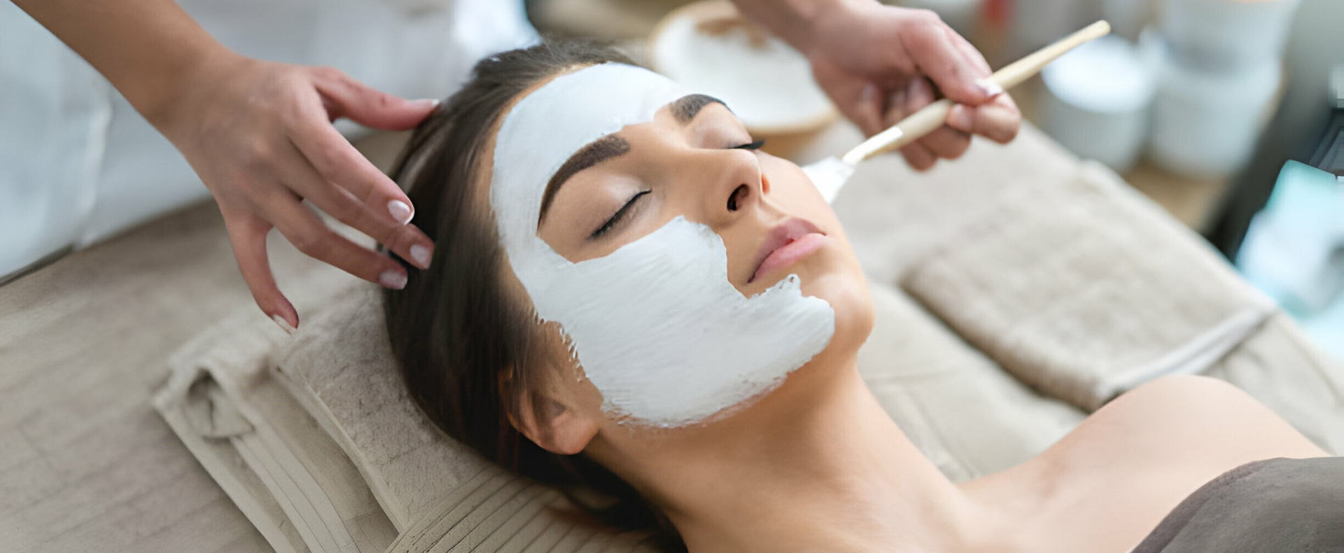 Restore Radiance with Luxe Beauty Parlour's De-Tan / Bleach Treatments